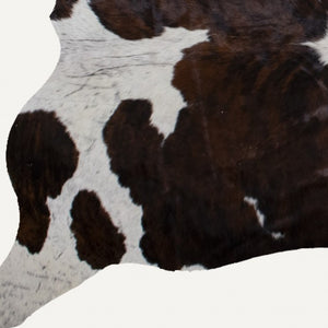 Homeroots 72" X 84" Tricolor Cowhide - Rug Tricolor Cowhide 294259