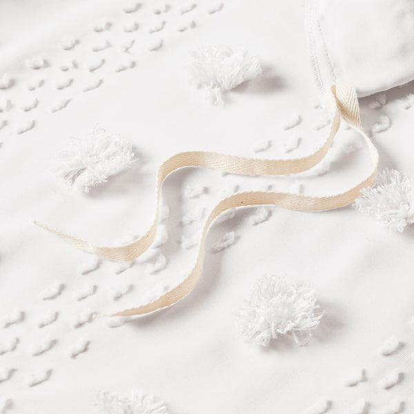 JLA Home Intelligent Design - Clip Jacquard pompom Duvet Cover Set — textured clip jacquard design, OEKO-TEX, antimicrobial care 90 L x 68 W x 0.13H ID12-2190