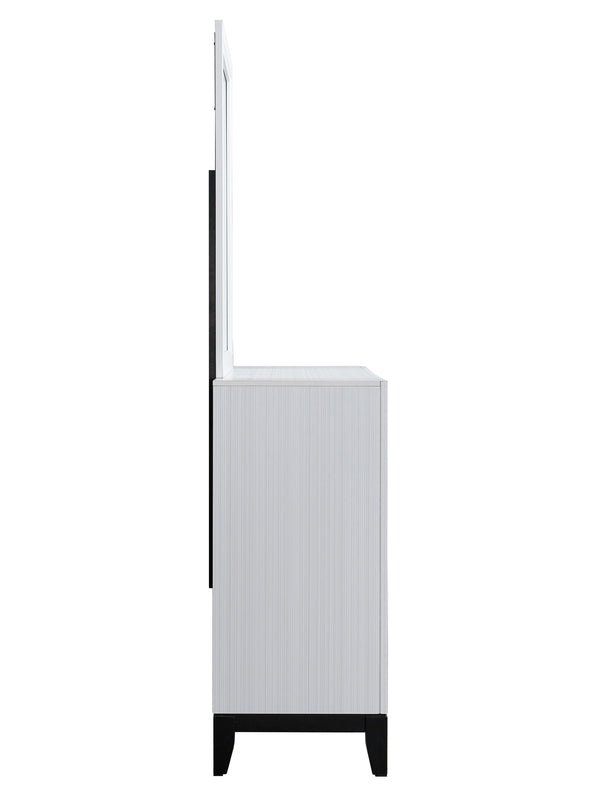 English Elm Glasgow Five-Drawer Chest with Dovetail Construction and Smooth Glides for Ample Organized Storage White 36 L x 60 W x 19 H B078P349548