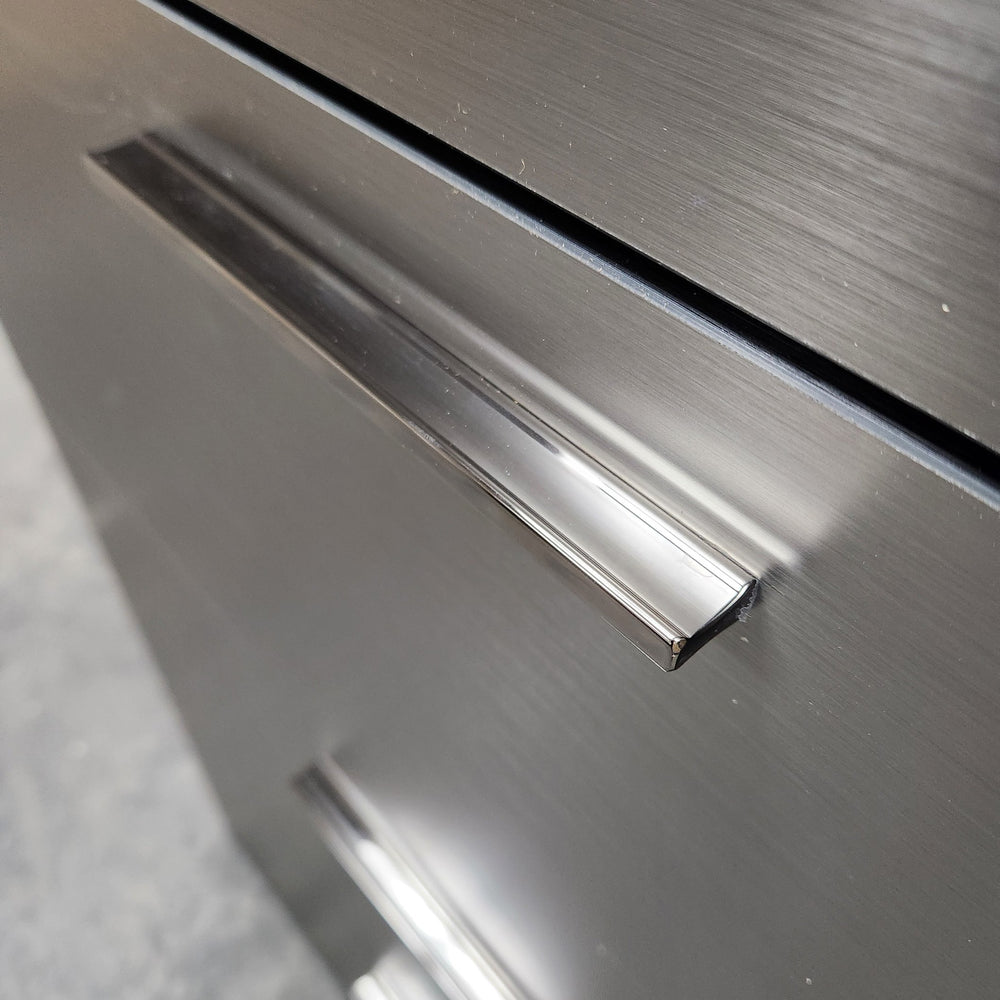 English Elm Bliss Metallic Gray Glossy Four-Drawer Jumbo Chest – Eco E0 Board, Scratch & Heat Resistant Storage B040S00131