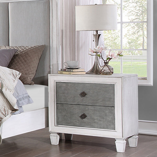 English Elm Two-tone 3-Drawer Nightstand with Round Tapered Legs, Spacious Storage & Weathered Oak Fronts for Bedrooms Antique White,Gray B016P256550