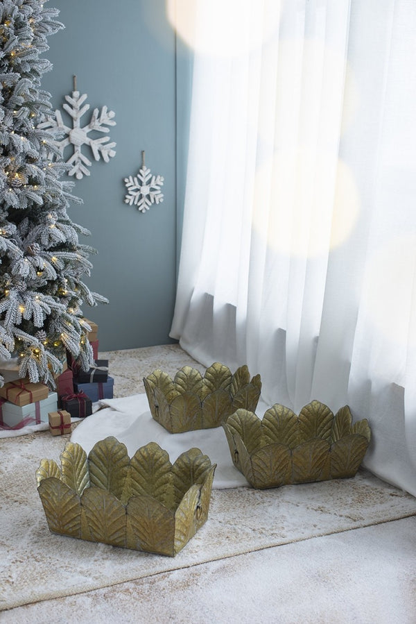 English Elm Set of 3 Zinc Planters with Aged Golden Patina for Rustic Farmhouse Indoor Decor W2078P499528