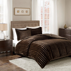 English Elm King/Cal Duke Faux Fur Comforter Set - Luxurious OEKO-TEX Certified Plush Warmth with Two King Shams Chocolate 18.9 L x 14.17 W x 14.17 H B03596917
