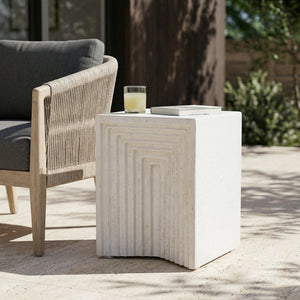 English Elm Mgo Tree Stump Side Table Lightweight Concrete Gray Wood Grain Finish Outdoor Indoor N776P372346W