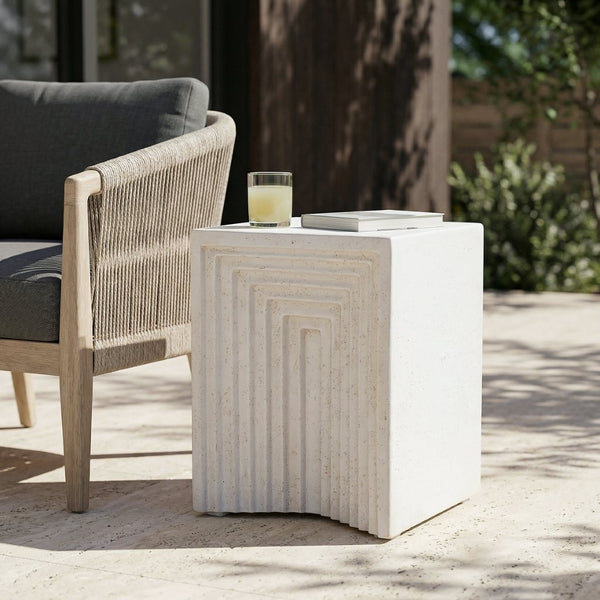 English Elm Mgo Tree Stump Side Table Lightweight Concrete Gray Wood Grain Finish Outdoor Indoor N776P372346W