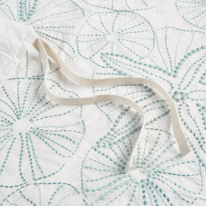 English Elm Duvet Harbor House Maya Bay Embroidered Seashell & Sand Dollar 200TC Cotton Full/Queen Set Multicolor 11.81 L x 9.84 W x 4.33 H B03595770