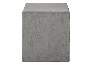 English Elm Accent Table Round Matte Finish Weather Resistant Magnesium Oxide Indoor Outdoor Side Grey B2710P461689