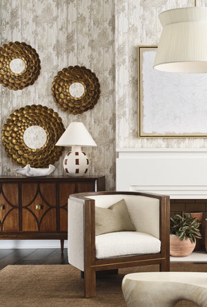 Wildwood Freeform Hand-Glazed Italian Ceramic Bowl — Textured White Shell Silhouette, Sculptural Centerpiece (98) 301499