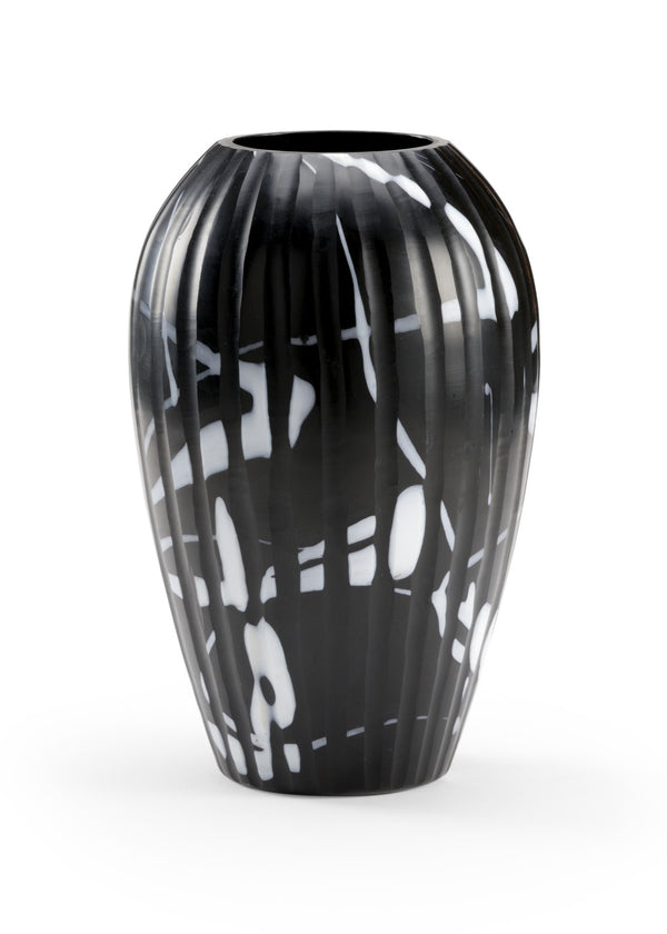 Wildwood Midnight Cut-Glass Vase 14" H X 9" W — Bold Black & White Abstract Statement Piece For Modern DéCor 301963