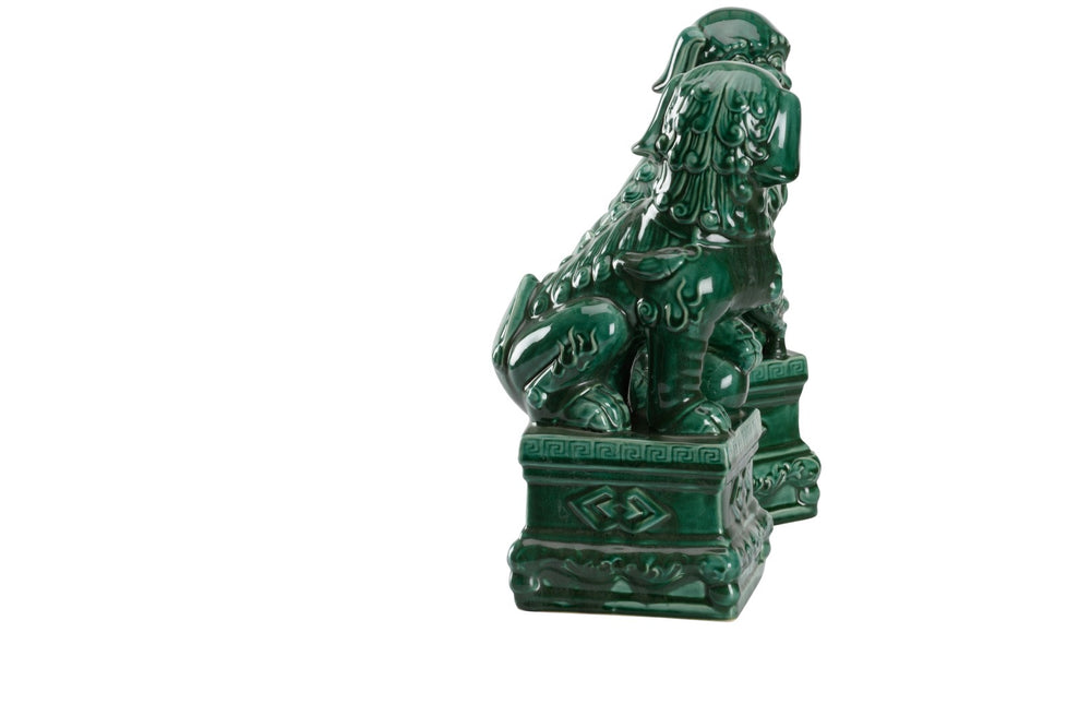 Wildwood Scenic Green Glazed Foo Dogs Pair — Ceramic Chinese Guardian Lions For Mantel, Shelf, Entryway Decor 302398