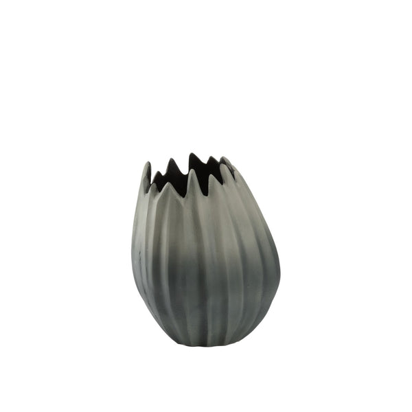 Wildwood Guave Aluminum Vase With Matte Finish And Fluted Sides — Sculptural Accent For Tablescapes & Shelves 8h x 4w x 4d 302449