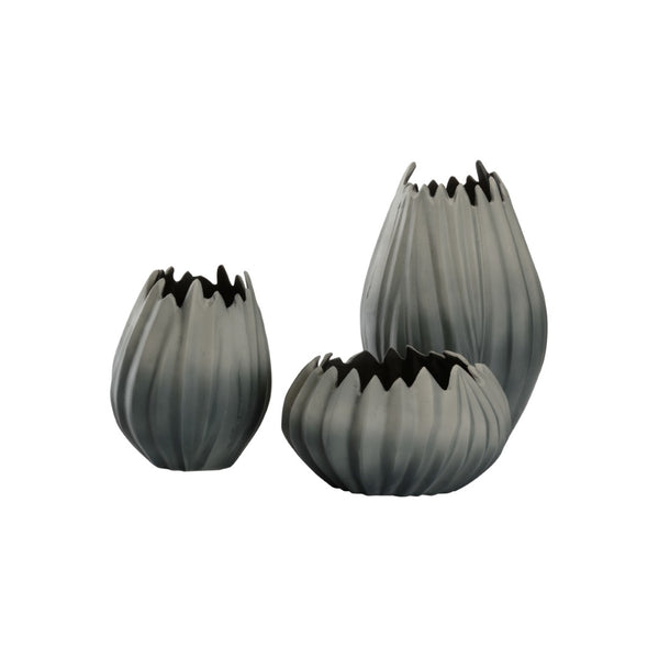 Wildwood Guave Aluminum Vase With Matte Finish And Fluted Sides — Sculptural Accent For Tablescapes & Shelves 8h x 4w x 4d 302449