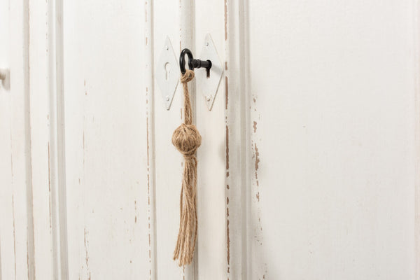 Sarreid White Swan Tall Sideboard With Handturned Iron Knobs - Reclaimed Pine, Chic Whitewashed Finish White  30462