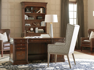 Lexington Sligh Morgan Executive Desk - Traditional Cherry Design With Faux Leather Surface & Ample Storage Solutions Vernon Wood 305-400