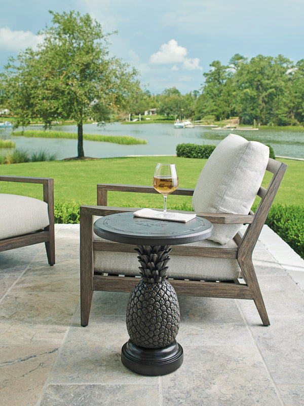 Lexington Tommy Bahama Outdoor Pineapple Table - Elevate Your Outdoor Oasis With A Unique Accent For Refreshments & Style Gray Brown Wood 3100-202