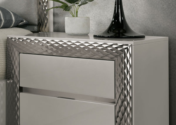 English Elm Glam Nightstand with Silver Molding Plinth Base Felt Drawer and Glass Shelf B2741P435909