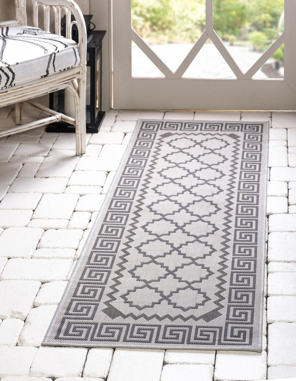 Unique Loom Gray Outdoor Trellis Rug – Durable, Stylish Design For Patios And Entryways – Perfect For Any Space Gray  3127152-unique-loom