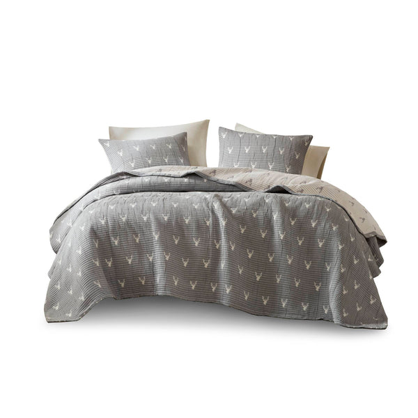 English Elm 3 Luxe Matelassé Coverlet Set Full/Queen with Two Standard Shams – Lightweight Polyester, Textured Elegance Grey 18.7 L x 14.76 W x 5.32 H B035P366540
