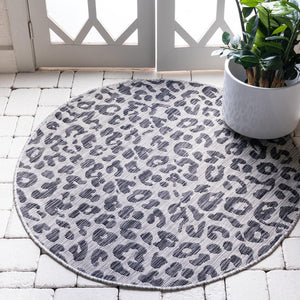 Unique Loom Light Outdoor Safari Rug – Durable And Stylish Accent For Patios, Sunrooms, And Outdoor Spaces Gray  3159604-unique-loom