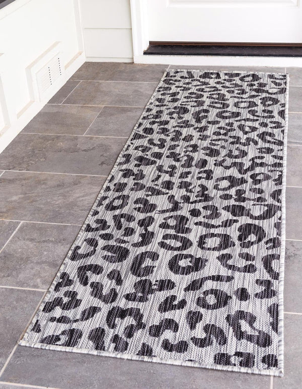 Unique Loom Light Outdoor Safari Rug – Durable And Stylish Accent For Patios, Sunrooms, And Outdoor Spaces Gray  3159612-unique-loom