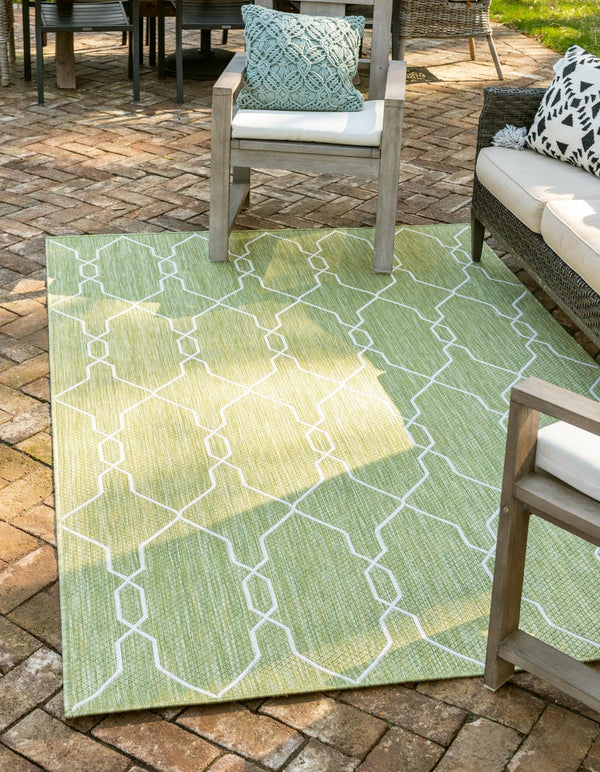 Unique Loom Rust Red Outdoor Trellis Rug - 4' X 6' Weather-resistant Design For Stylish Patios And Porches Green  3148835-unique-loom
