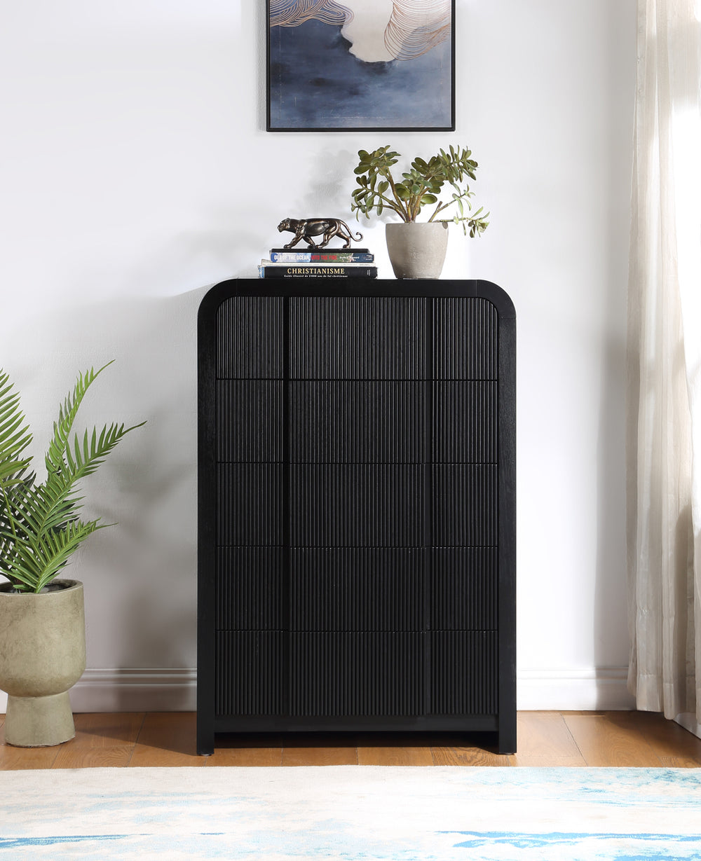 Fluted Black Chest 314Black-CH Meridian Furniture