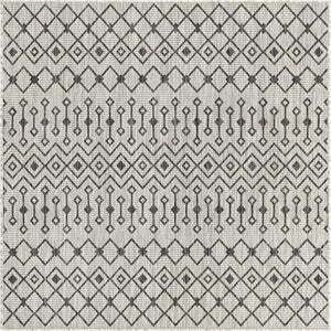 Unique Loom Green Outdoor Trellis Rug – Vibrant 5' Round Design To Enhance Patios And Garden Spaces Elegantly Gray  3159522-unique-loom