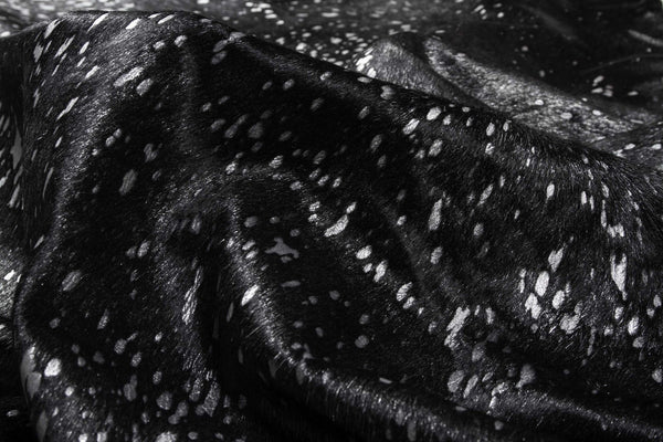 Homeroots Black And Silver Cowhide Animal Print Area Rug Black,Silver Cowhide 316715