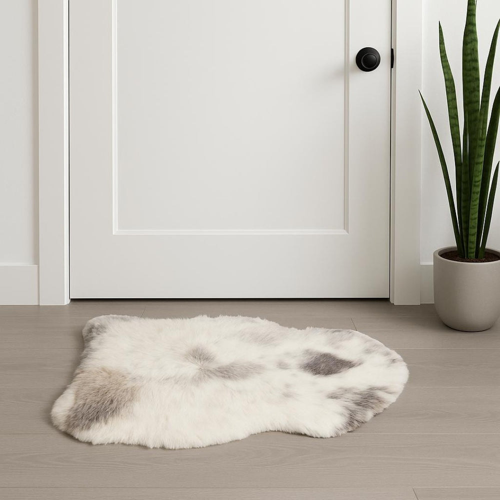 HomeRoots 2' X 3' Luxurious Ivory, Black & Gray Spotted Sheepskin Area Rug - Handcrafted Comfort for Home 316906