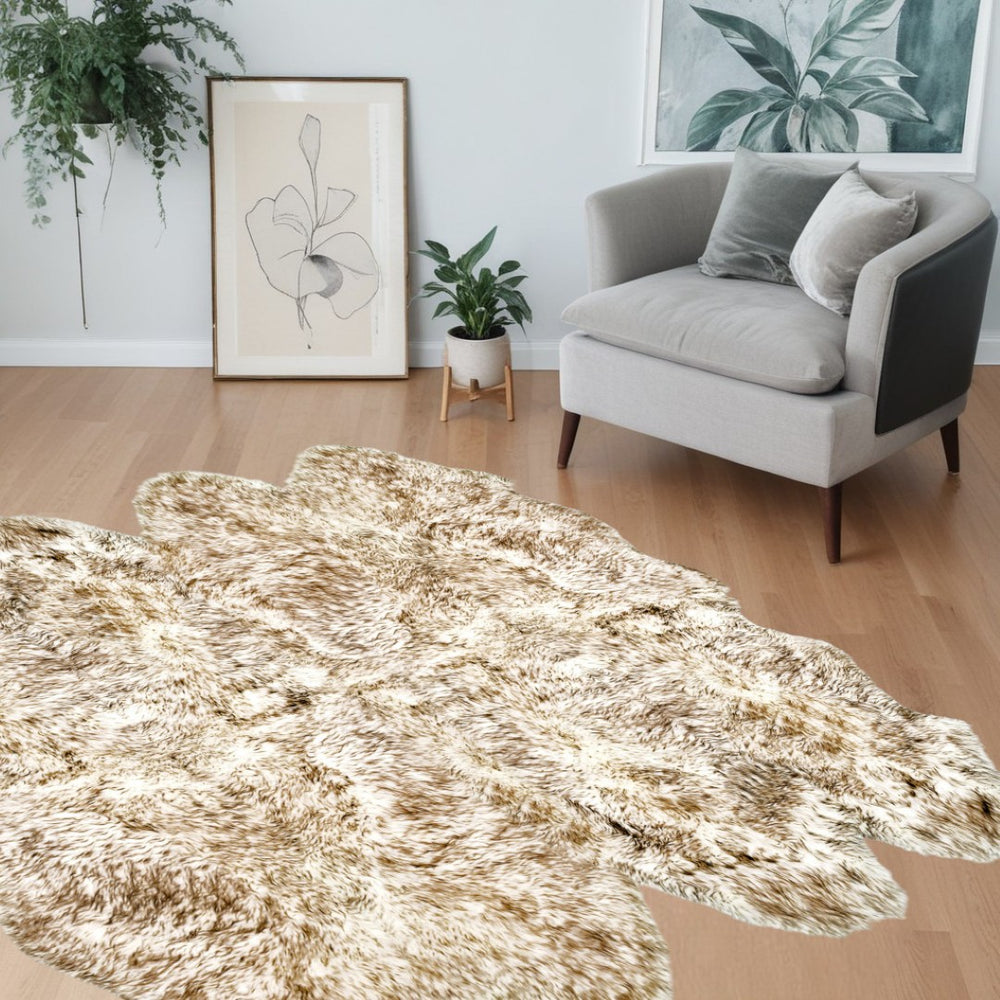 HomeRoots 72" Gradient Chocolate Octo Sheepskin Area Rug - Luxurious Comfort, Unique Style for Any Space 316952