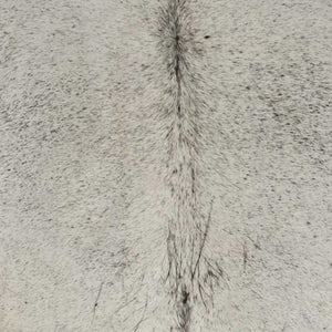 Homeroots 6' X 7' Gray Cowhide Hand Tufted Area Rug  Cowhide 316975