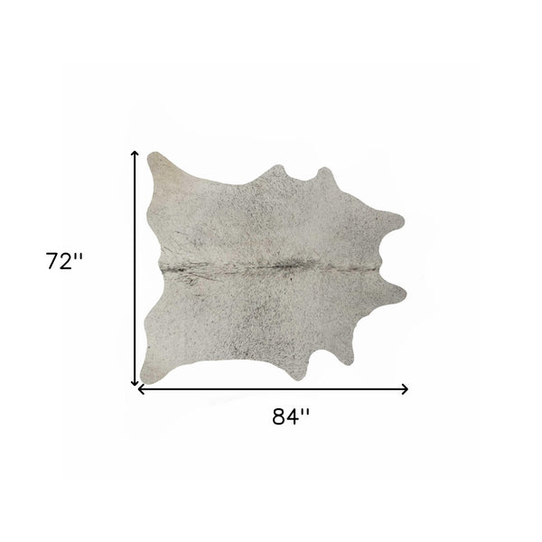 Homeroots 6' X 7' Gray Cowhide Hand Tufted Area Rug  Cowhide 316975