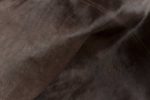 Homeroots 2' X 3' Taupe And White Calfskin - Area Rug Taupe,White Cowhide 316978