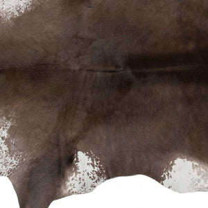 Homeroots 2' X 3' Taupe And White Calfskin - Area Rug Taupe,White Cowhide 316978