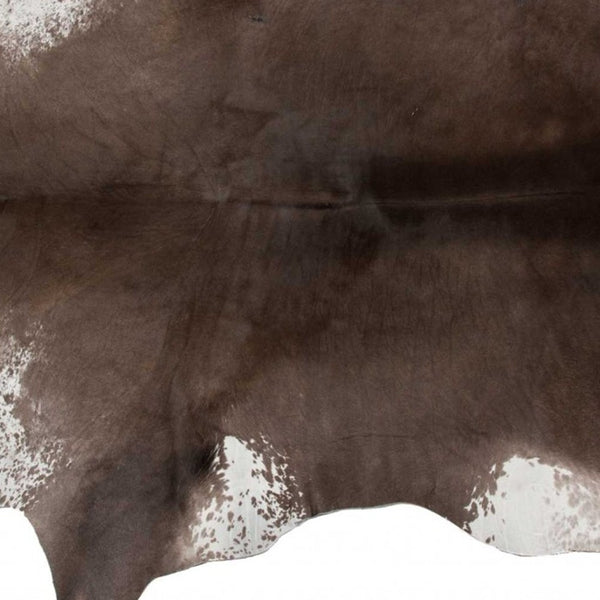 Homeroots 2' X 3' Taupe And White Calfskin - Area Rug Taupe,White Cowhide 316978