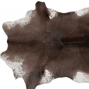 Homeroots 2' X 3' Taupe And White Calfskin - Area Rug Taupe,White Cowhide 316978