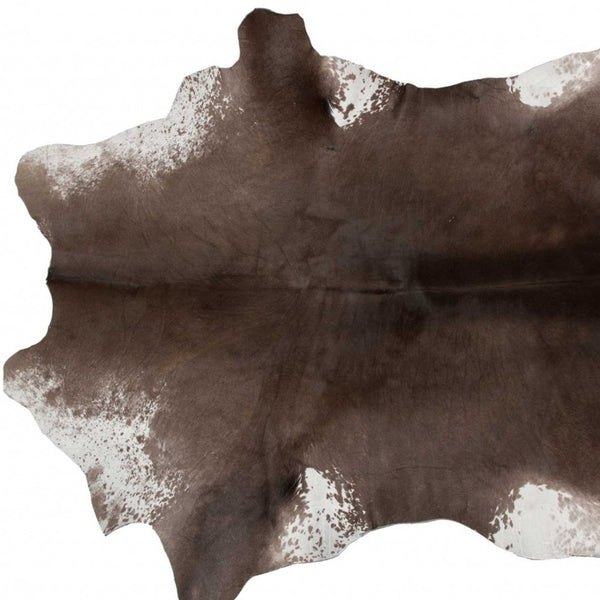 Homeroots 2' X 3' Taupe And White Calfskin - Area Rug Taupe,White Cowhide 316978