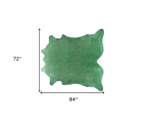 Homeroots 6' X 7' Green Cowhide Cowhide Area Rug Green Cowhide 317068