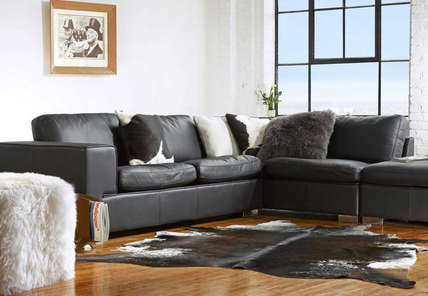 Homeroots 18" X 18" X 5" Chocolate And White Cowhide  Pillow 2 Pack Chocolate,White  317125