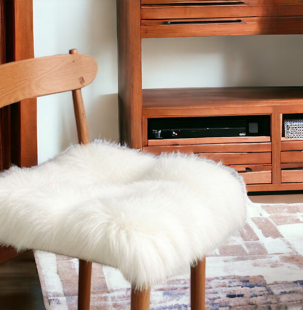 Homeroots 17" X 17" Off White Synthetic Solid Color Pad  Sheepskin 317157