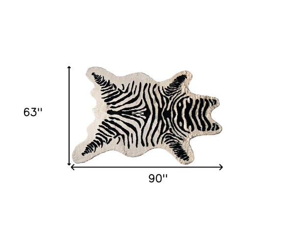 Homeroots 5' X 7' Black And White Faux Cowhide Zebra Print Area Rug  Faux Cowhide 317167