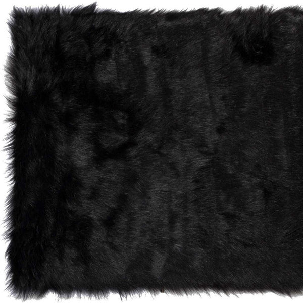Homeroots 3' X 5' Black Rectangular Faux Fur - Area Rug Black Acrylic 317169