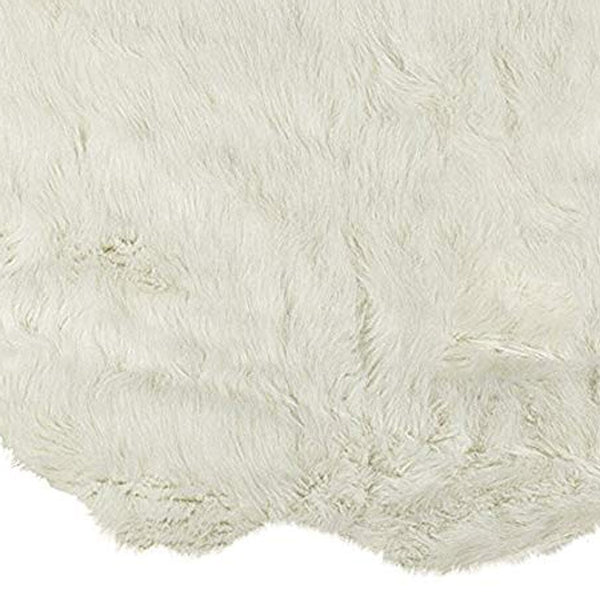 Homeroots 6' Off White Faux Sheepskin Shag Non Skid Area Rug  Faux Sheepskin 317186