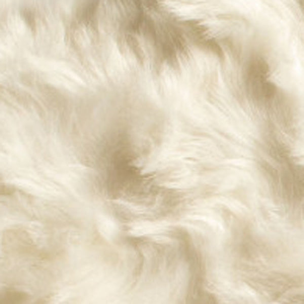 Homeroots 4' X 6' Off White Faux Sheepskin Washable Area Rug  Faux Sheepskin 317187