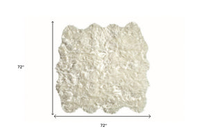 Homeroots Off White Animal Print Area Rug  Acrylic 317189