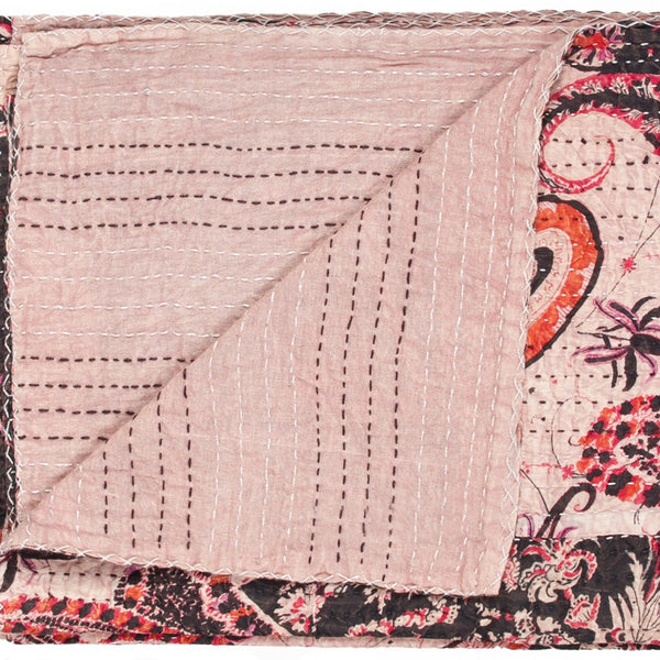Homeroots 50" X 70" Pink And Black Kantha Cotton Abstract Throw Blanket With Embroidery Burgundy,Pink Cotton 317275