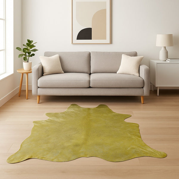 HomeRoots 6' X 7' Luxurious Cowhide Print Area Rug - Soft, Textured Beauty for Modern and Rustic Interiors Lime/Silver 317277