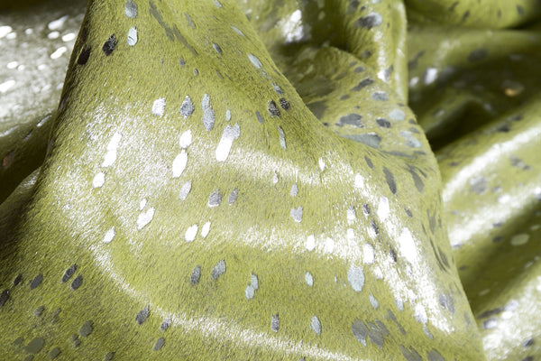 Homeroots 72" X 84" Lime And Silver Cowhide - Area Rug Lime,Silver Cowhide 317277