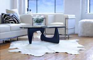 Homeroots 60" X 84" Off White Cowhide  Rug  Cowhide 317302