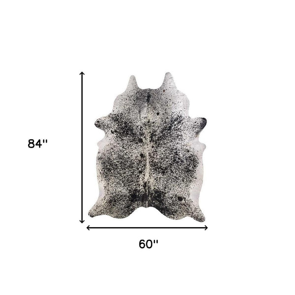 Homeroots 60" X 84" Salt And Pepper Black And White Cowhide - Area Rug Black,White Cowhide 317319